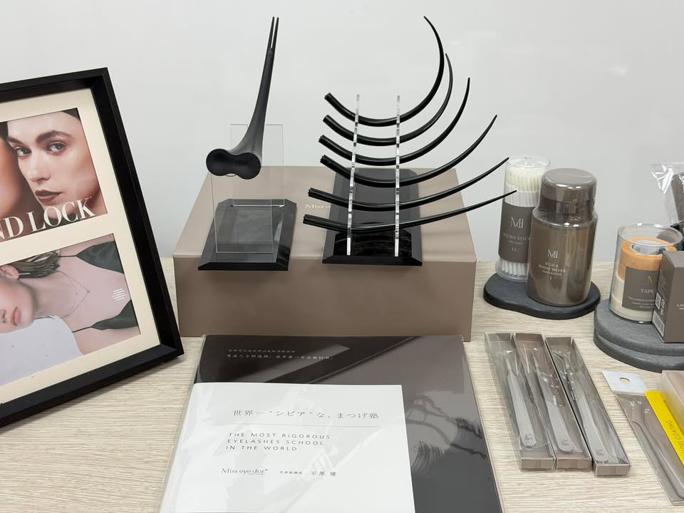 桃園中壢美睫推薦-BIND LOCK專利技術-日式高持久美睫作品-淞元導師
